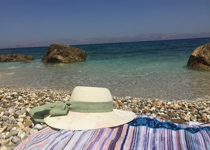 Anna's * Piso Livadi