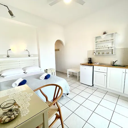 Apartment Anna's Piso Livadi