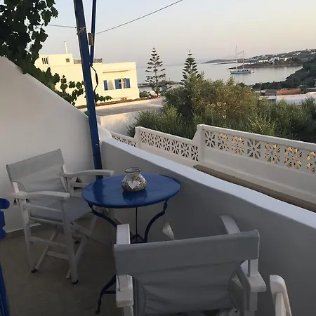 Anna's Apartment Piso Livadi