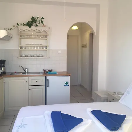 Anna's * Piso Livadi